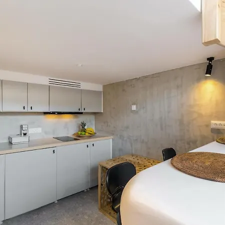 Cloud Nine Mykonos فتيليا